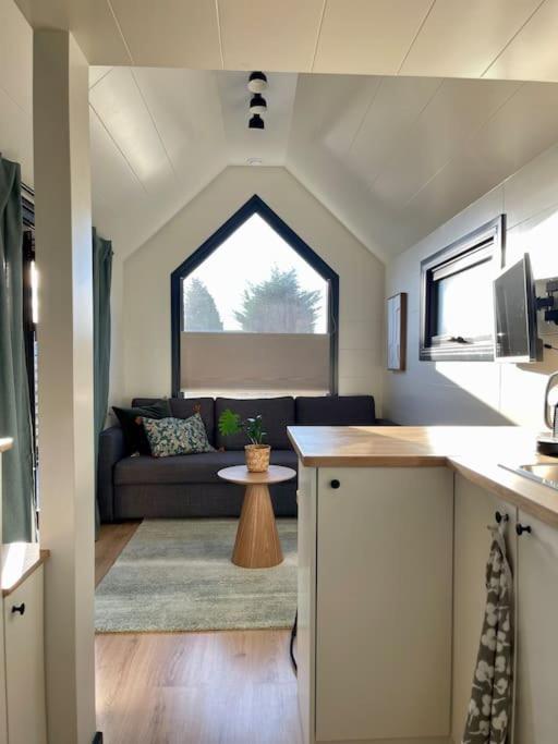 Tiny House With Sauna & Jacuzzi Near Amsterdam Vijfhuizen Екстериор снимка