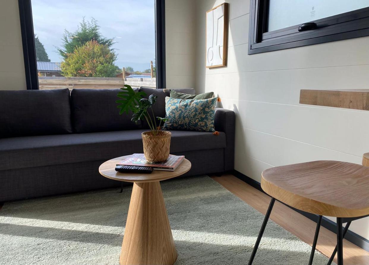 Tiny House With Sauna & Jacuzzi Near Amsterdam Vijfhuizen Екстериор снимка